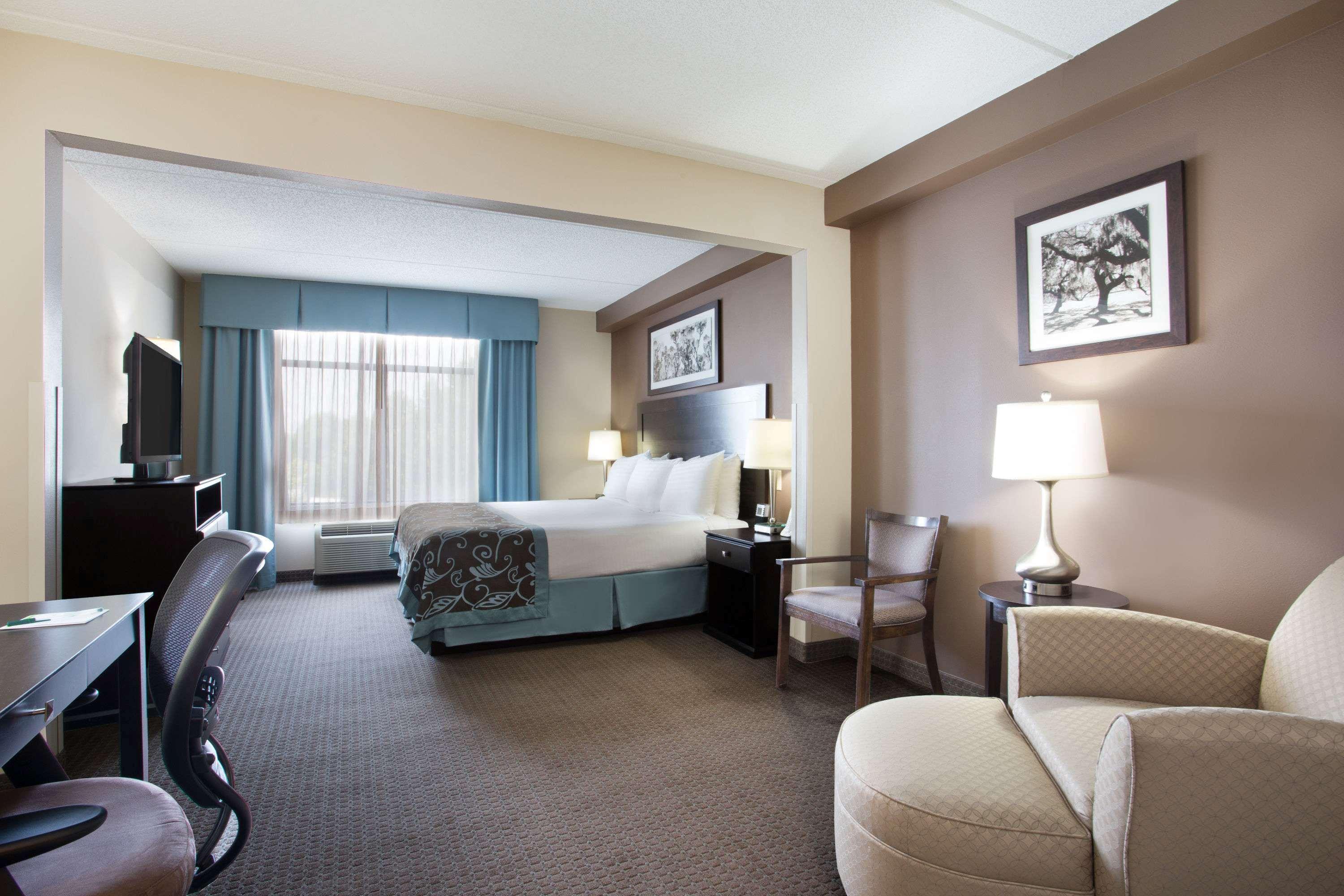 Wingate By Wyndham Garner/Raleigh South Hotel Buitenkant foto